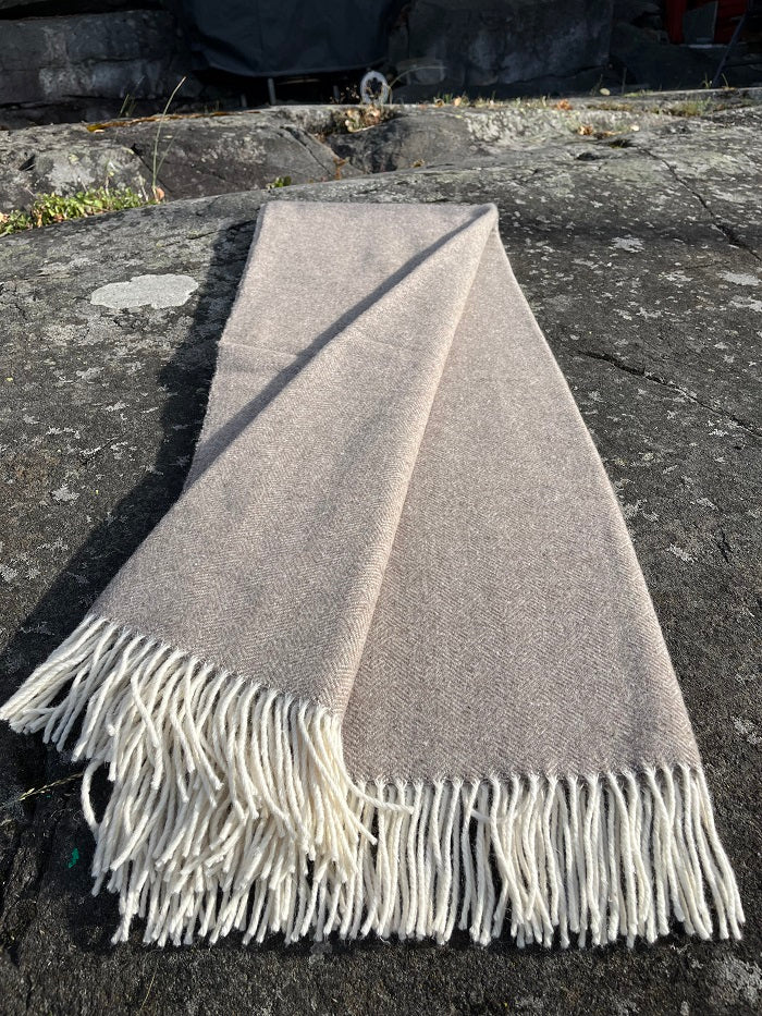 Heimdall Norway - large blanket in merino wool - Stavern - light brown