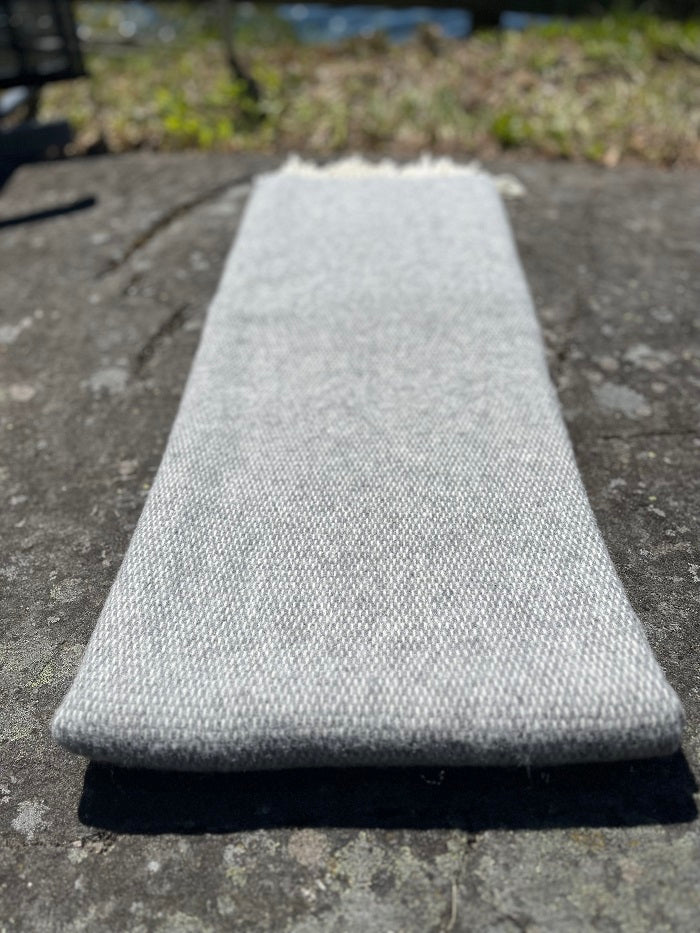 HEIMDALL NORWAY PLEDD - HÅRTEIGEN - 100% PURE NEW WOOL - GREY