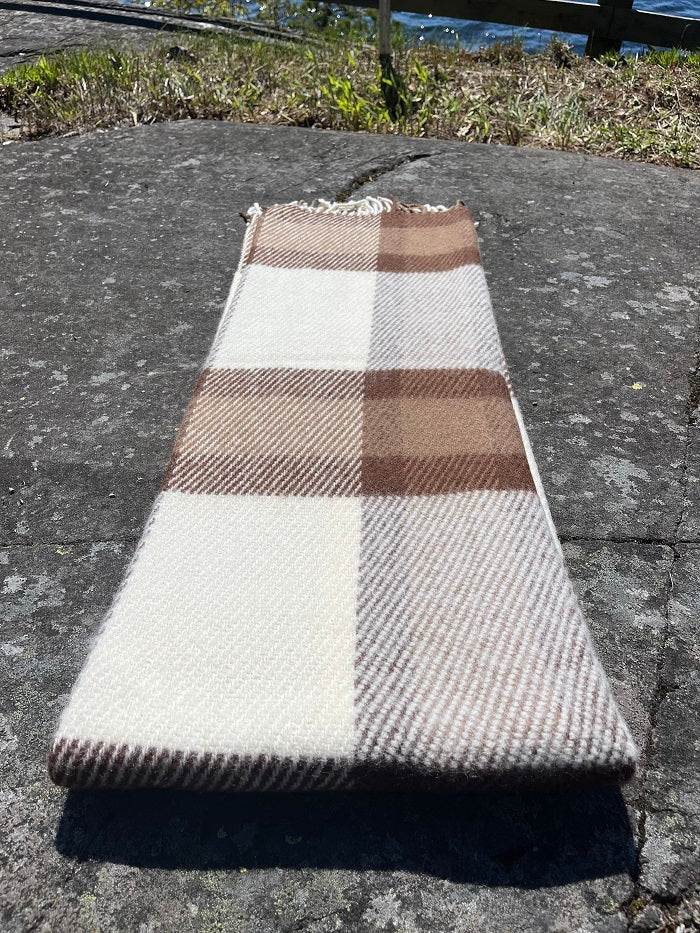 HEIMDALL NORWAY PLEDD - HAUGASTØL - 100% PURE NEW WOOL - OFF WHITE - BROWN